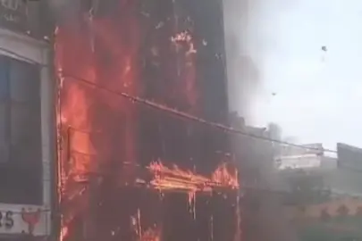 Hindistan’daki eğitim merkezinde yangın faciası: çoğu öğrenci en az 14 kişi hayatını kaybetti